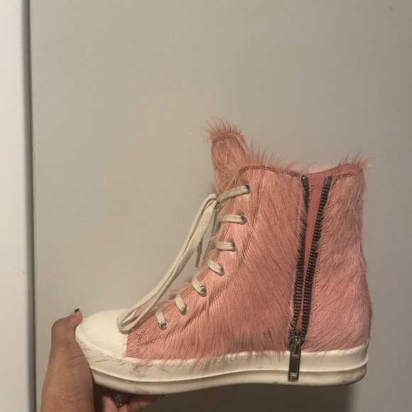 Rick Owen’s pink strobe sneakers - Picture 6 of 10